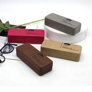 Prix d'usine, vente en gros, étui <span class=keywords><strong>à</strong></span> <span class=keywords><strong>lunettes</strong></span> carré de couleur unie personnalisé, cuir PU de haute qualité, coque <span class=keywords><strong>rigide</strong></span> en métal, boîte de rangement pour <span class=keywords><strong>lunettes</strong></span> de soleil - Product Image 1