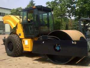 18 Tonnen Straßenverdichter Ein-Trommel-Doppelamplitude-Vibrator-Rolle-Rolle LT218B - Product Image 3