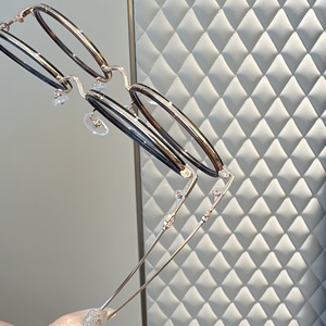 Montures de lunettes ovales Danyang, verres en résine de taille moyenne, style rétro plaqué or pour femmes aux grands visages - Product Image 5