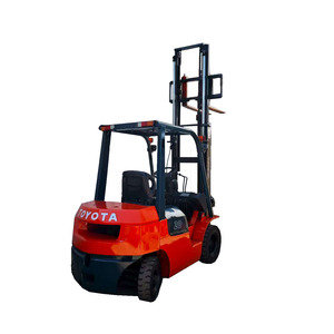 Chariot élévateur diesel Toyota FD20 d'occasion de qualité supérieure, 2 tonnes, avec moteur japonais, garantie 1 an et rapport d'inspection - Product Image 1