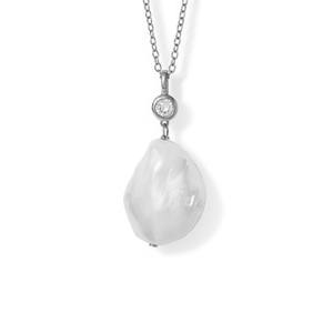 Collier pendentif perle baroque Gemnel: beauté irrégulière rencontre diamant éblouissant - Product Image 5