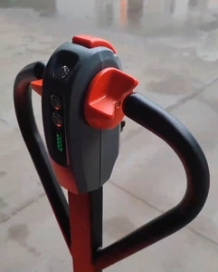 Xe nâng điện đi bộ Zhongli DS2 1.5T tích hợp bộ sạc, chuyên dụng cho lối đi hẹp - Product Image 4