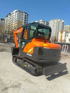 Mini-pelleuse sur chenilles Develon DX60E 6 tonnes, moteur Yanmar 36,2 kW, capacité de godet 0,21 m³, haute performance, hydraulique, 2026 - Product Image 4