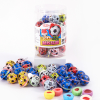 Fabrieksdirecte verkoop Halal grappige fruitige aardbei globe oog vlag snoepjes fruit sandwich Halloween aanbieding