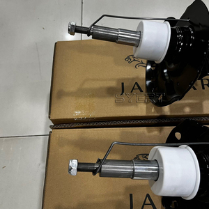 路虎LR2 2008-15 # LR031665 LR031667的库存前减震支柱组件 - Product Image 4