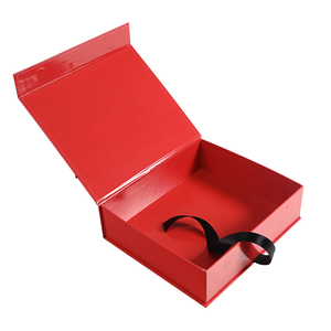 Cajas de Regalo Reutilizables de Lujo con Diseño Personalizado, Cierre Magnético Rojo y Listón, Estilo Brasileño - Product Image 4