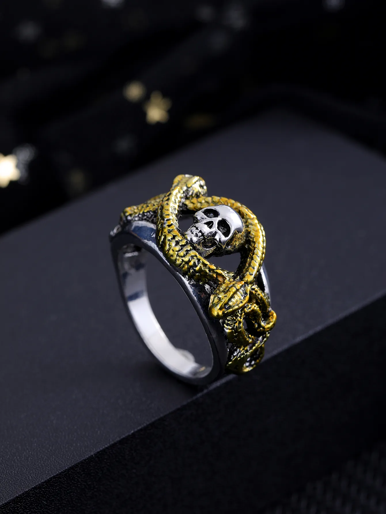 Jewelry Nordic Viking hollowed-out wind Gothic hip hop punk skull unisex ring