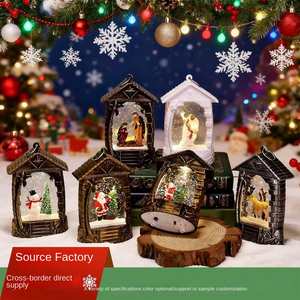 Venta Directa de Fábrica: Casa de Navidad con Techo de Paja, de Plástico, con Luces LED Cálidas, Funciona con Pilas, Decoración Creativa para Escritorio - Product Image 2