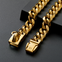 Cadena de serpentina de Metal para entrenamiento de perros, Collar de serpiente sólida dorada ecológica, accesorios para mascotas, venta al por mayor