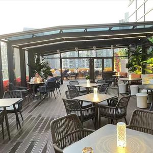 Véranda commerciale en aluminium avec toit en verre rétractable pour <span class=keywords><strong>4</strong></span> <span class=keywords><strong>saisons</strong></span>-pour villas, hôtels ou parcs avec application de <span class=keywords><strong>solarium</strong></span> - Product Image 5