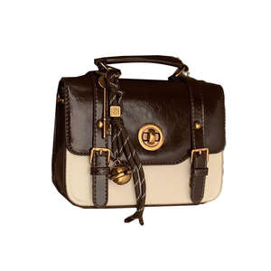 Sac à bandoulière rétro pour femme avec rivets, sac à main tendance, sacoche - Product Image 4