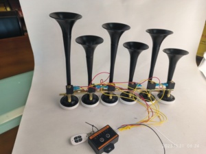 Tromba camion sei tubi e venti note - Product Image 2