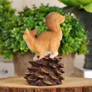 Ornements <span class=keywords><strong>de</strong></span> décoration d'<span class=keywords><strong>animaux</strong></span> <span class=keywords><strong>de</strong></span> jardin en résine 3D personnalisés modernes écureuil mignon scandinave - Product Image 4