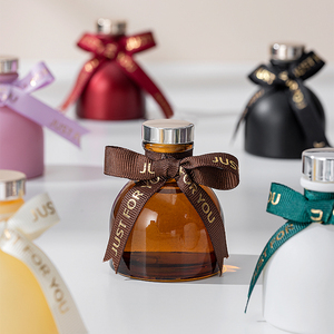 Simple Champagne Brunch Nouvelle Arrivée 50ml En Gros De Haute Qualité Écologique Mat Bouteille En Verre Diffuseur De Roseau - Product Image 1
