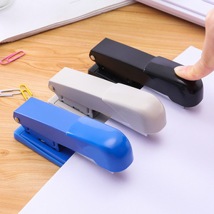 <span class=keywords><strong>Agrafeuse</strong></span> manuelle portable mini de style basique, mignonne et de haute qualité, en métal et plastique, pour le bureau et l'école - Product Image 5