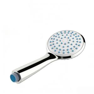 Pommeau de douche à main avec jet pluie, en matériau composite ABS et buse en silicone - Product Image 3