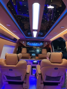 Divisor Multifuncional de Fibra de Carbono ABS para Interior de Lujo de Hiace MPV, para TV y Refrigerador, Tamaño Personalizado Disponible, Venta al Por Mayor de Fábrica - Product Image 3