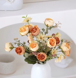 2025 Hot Bán 29Cm Cổ Điển Rouge Bead Chuỗi Bó Hoa Hồng Nhân Tạo Hoa Trang Trí Cho Lễ Tạ Ơn Tốt Nghiệp Của Mẹ Ngày - Product Image 1