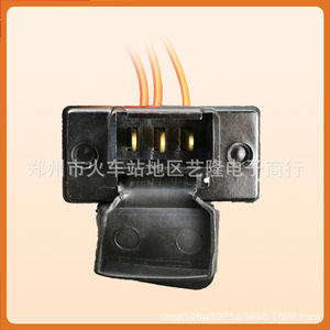 Accessoires pour cuisinière électrique, prise avec prise de courant 1 sortie 220 V, matériau en cuivre, mise à la terre standard - Product Image 1