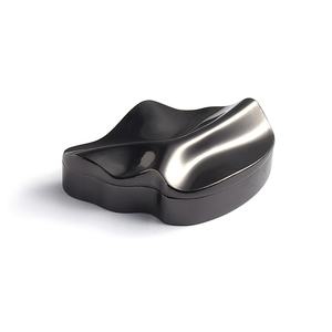 Nuevo Diseño, Forma Irregular, Negra, Personaliza tu Propio Logotipo, Caja Metálica para Bálsamo Sólido - Product Image 4