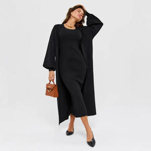 طقم نسائي أوروبي أمريكي للخريف والشتاء بلون موحد من قطعتين، محبوك ومرن بخصر إمبراطوري وأكمام طويلة - Product Image 4