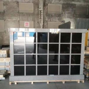 Columbario de nicho de granito gris natural de venta directa de fábrica con puerta negra - Product Image 3