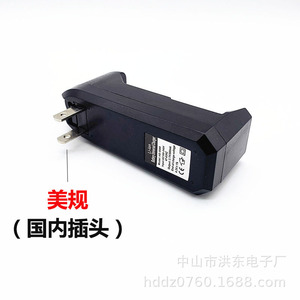 เครื่องชาร์จแบตเตอรี่ 18650 14500 4.2V ช่องเดียวแบบเสียบปลั๊ก ชาร์จอัจฉริยะสำหรับแบตเตอรี่มาตรฐาน พร้อมไฟ LED แสดงสถานะ - Product Image 4