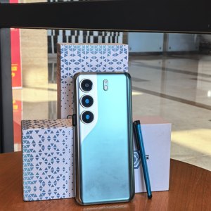 Smartphone Original Camon 40 Pro, Resistente y Adecuado para Estudiantes, Trabajadores de Oficina y Diversos Grupos de Personas - Product Image 2
