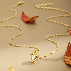 Collar con Colgante de Corazón Romántico para Mujer, Incrustado con Circonitas, Joyería de Moda, Cadena Chapada en Oro - Product Image 1