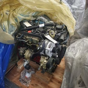 Excavadora con Arranque Hidráulico ISF2.8, 1 Año de Garantía, Bajo Consumo de Combustible, Larga Vida Útil, Fácil Mantenimiento, Eficiencia Premium - Product Image 2