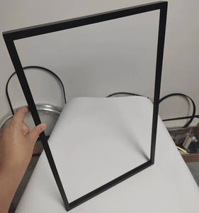 Cadre de <span class=keywords><strong>photo</strong></span> et de miroir en alliage de style moderne personnalisé Art métallique rectangulaire avec <span class=keywords><strong>profil</strong></span> en aluminium personnalisé pour la décoration intérieure - Product Image 1