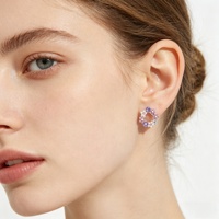 Anting-anting wanita grosir custom, perak lapis S925, model bunga ungu kristal halus dengan zirconia CZ