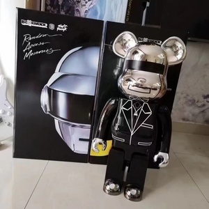 ตุ๊กตาหมีพังก์ <span class=keywords><strong>Bearbrick</strong></span> 400% แบบขายส่ง ตัวต่อพลาสติก หมีโหด ตัวละครเคลือบเงา สำหรับใช้ในบ้าน - Product Image 3