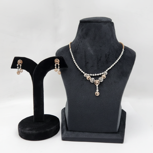 Ensemble de collier élégant et exquis en or rose et blanc avec diamants Bijoux de qualité supérieure - Product Image 2