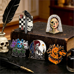 Pins metálicos personalizados <span class=keywords><strong>de</strong></span> criaturas góticas, adhesivos para teléfonos, calcomanías <span class=keywords><strong>de</strong></span> insignias <span class=keywords><strong>de</strong></span> monstruos <span class=keywords><strong>de</strong></span> fantasía oscura, broches <span class=keywords><strong>de</strong></span> esmalte, envío rápido, MOQ bajo - Product Image 4