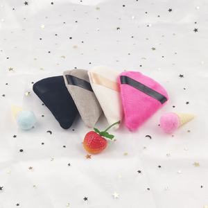 Etiqueta privada de gran tamaño polvo suelto Puff <span class=keywords><strong>cara</strong></span> <span class=keywords><strong>cosida</strong></span> a mano triángulo suave rosa negro <span class=keywords><strong>maquillaje</strong></span> cosmético Puff para polvo facial - Product Image 5
