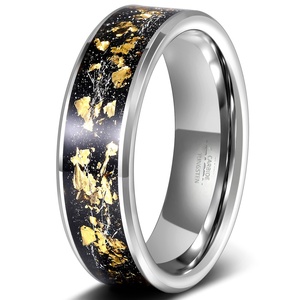 Anello da uomo in acciaio al tungsteno tonalità argento, larghezza 8mm, con intarsi in foglia d'oro 18K, per e-commerce transfrontaliero, direttamente dalla fabbrica di Guangzhou - Product Image 3