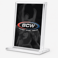 Support d'affichage en acrylique pour cartes à collectionner, porte-cartes à bords biseautés pour présentoir de bureau ou d'étagère, cadre de présentation standard pour cartes