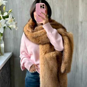 Châle long <span class=keywords><strong>en</strong></span> <span class=keywords><strong>fausse</strong></span> <span class=keywords><strong>fourrure</strong></span> pour femme, écharpe, étole, col <span class=keywords><strong>en</strong></span> <span class=keywords><strong>fourrure</strong></span>, cape avec cache-cou pour mariage, fête, chaleur, accessoires de mode de luxe - Product Image 4