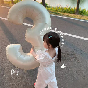 Haute qualité Ins crème <span class=keywords><strong>couleur</strong></span> numéro ballons 40 pouces mariage enfant fête d'anniversaire anniversaire décoration grand nombre ballons - Product Image 1