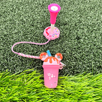 T-shirt de golf dessin animé mignon 83mm avec couvercle de pointe de balle lanière anti-perte en plastique et tasse d'eau accessoire de golf 2 en 1