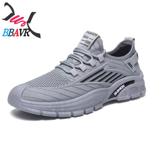 Zapatillas de running ligeras de malla para hombre al por mayor con parte superior transpirable, logotipo personalizado y cierre con cordones para deportes de primavera, verano y otoño - Product Image 5