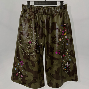Custom High Quality Knee Length Baggy <b>3</b>/<b>4</b> Leather <b>Shorts</b> Crystal Logo Oversized Elastic Waistband Camouflage Pu Leather <b>Shorts</b> - Product Image 4