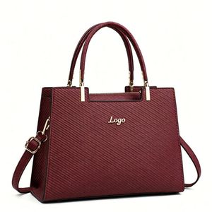 กระเป๋าถือชายหาดปักลาย - Product Image 2
