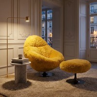 Fauteuil pivotant moderne en laine fourrée avec fauteuil lounge en peau de mouton jaune pour salon, chambre et villa