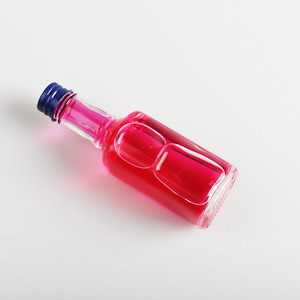 Botella de Vidrio Pequeña de 50 ml con Tapa para <span class=keywords><strong>Bebidas</strong></span> Alcohólicas, Jugos, Licores, Vino, Whisky, Muestras - Product Image 3