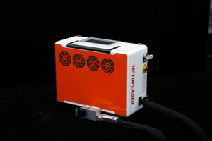 Macchina <span class=keywords><strong>per</strong></span> Pulizia <span class=keywords><strong>Laser</strong></span> Portatile da 200W Raycus a Impulsi <span class=keywords><strong>per</strong></span> Rimozione Dettagliata di Ruggine e Vernice da Parti Metalliche Complesse e Stampi - Product Image 2