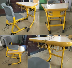 Meubles <span class=keywords><strong>de</strong></span> classe modernes et confortables <span class=keywords><strong>de</strong></span> haute qualité, ensembles <span class=keywords><strong>de</strong></span> chaises et <span class=keywords><strong>de</strong></span> bureaux trapézoïdaux combinables avec structure métallique colorée pour l'école - Product Image 3