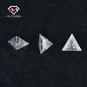 Pietra Moissanite Taglio Triangolare Sciolto di Alta Qualità Direttamente dalla Fabbrica SICGEM, Colore D, Purezza VVS1 - Product Image 6