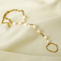 Bijoux minimaliste en acier inoxydable plaqué or 18 carats Bracelet de doigt en perles d'eau douce Joyas De Acero Inoxidable Al Por Mayor